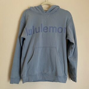 Women’s 6 Lululemon Sweatshirt